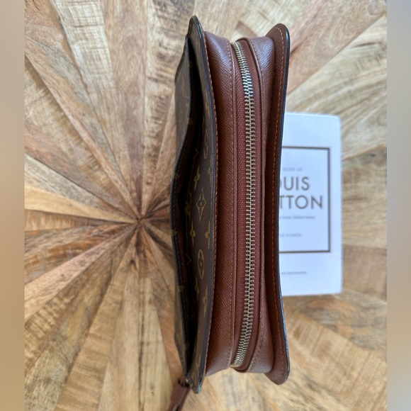 SOLD📌 Vintage Louis Vuitton Orsay Clutch - Picture 9 of 10